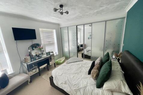 master bedroom 2