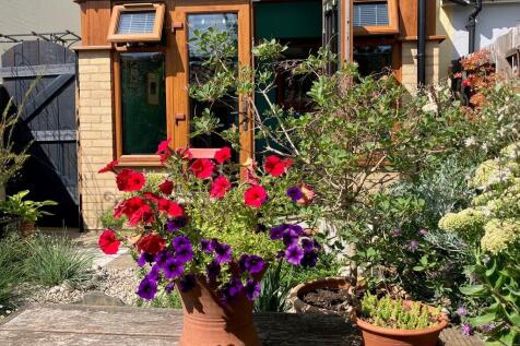 Garden room