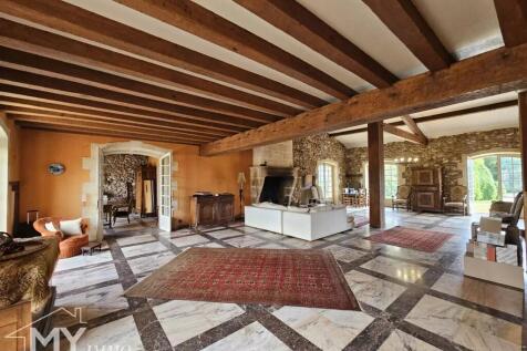 Property Image 4