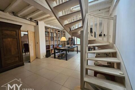 Property Image 5