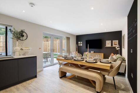 Kingsley Park, The Elm, Dining /