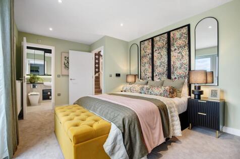 Kingsley Park, The Elm, Principal