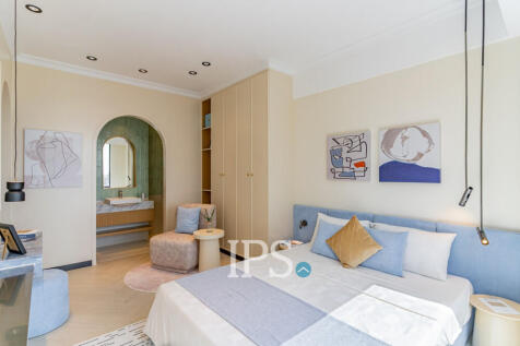 Time Square 10 Beachfront Condo For Sale - Otres Beach 1, Sihanoukville