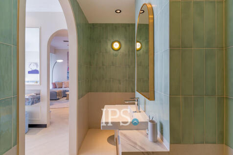 Time Square 10 Beachfront Condo For Sale - Otres Beach 1, Sihanoukville