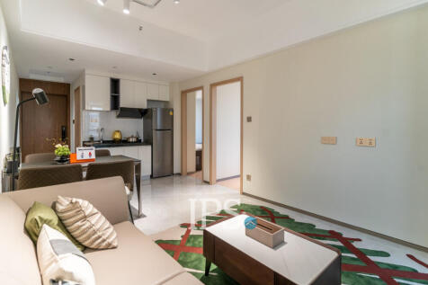 2 Bedroom Condo For Sale - Le Conde, BKK1, Phnom Penh