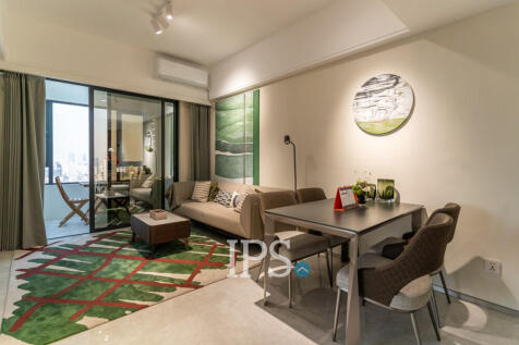 2 Bedroom Condo For Sale - Le Conde, BKK1, Phnom Penh