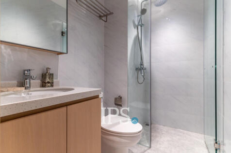 2 Bedroom Condo For Sale - Le Conde, BKK1, Phnom Penh