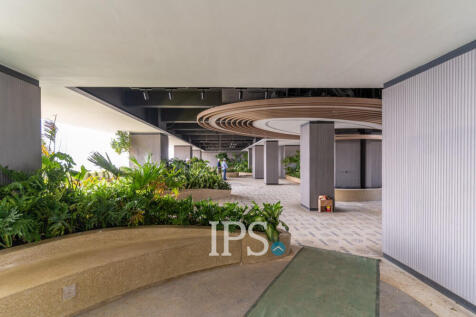 2 Bedroom Condo For Sale - Le Conde, BKK1, Phnom Penh