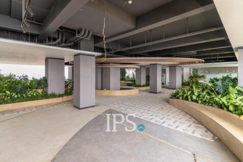 2 Bedroom Condo For Sale - Le Conde, BKK1, Phnom Penh