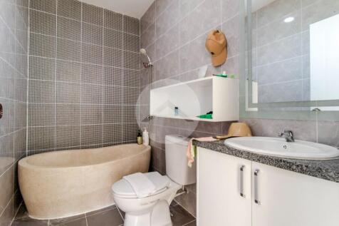 3 Bedroom Villa For Sale - Kandaek, Prasat Bakong, Siem Reap