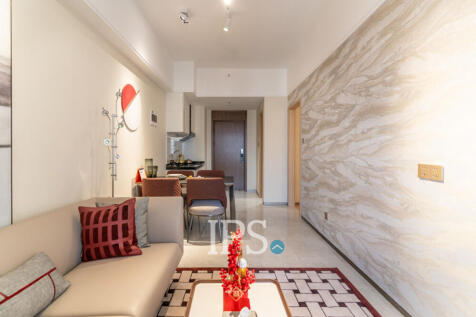 1 Bedroom Condo For Sale - Le Conde, BKK1, Phnom Penh