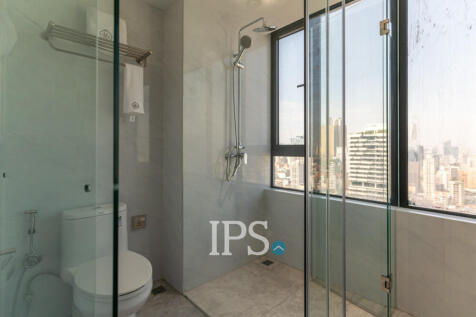 3 Bedroom Condo For Sale - Le Conde, BKK1, Phnom Penh