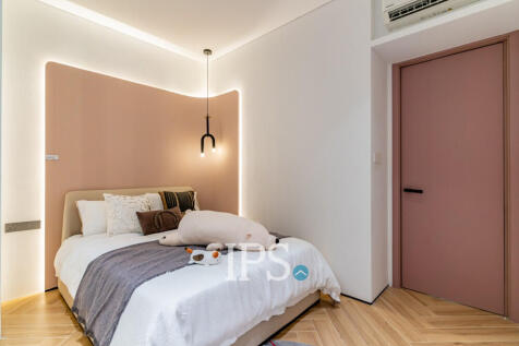 2 Bedroom Condo For Sale - Picasso Sky Gemme Type B5 Luxury Condominium - BKK1, Phnom Penh