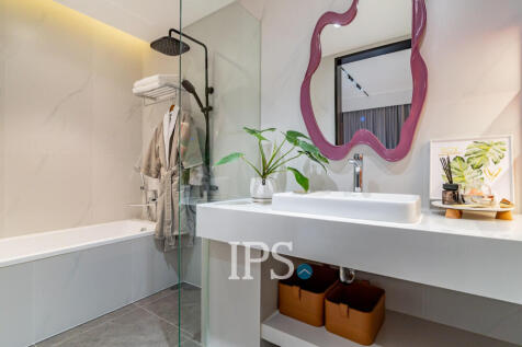 2 Bedroom Condo For Sale - Picasso Sky Gemme Type B5 Luxury Condominium - BKK1, Phnom Penh