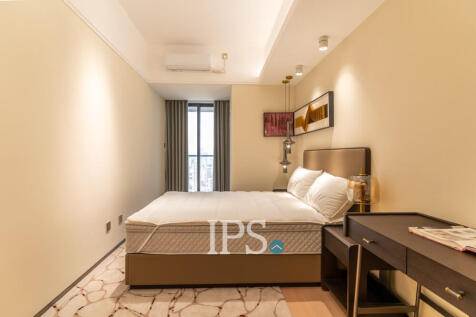 8th Floor 1 Bedroom Condo For Sale - Le Conde, BKK1, Phnom Penh