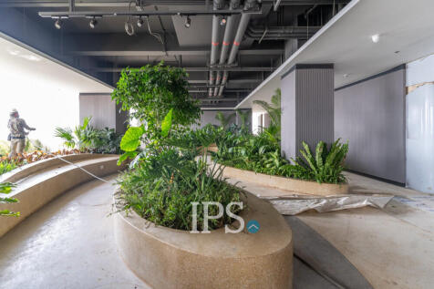 8th Floor 1 Bedroom Condo For Sale - Le Conde, BKK1, Phnom Penh