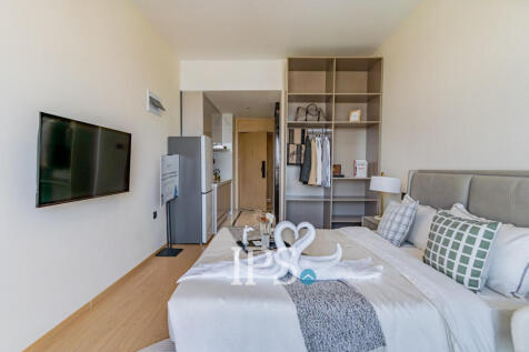 Studio For Sale - The Pinnacle Residence Type A4 Condominium, Tonle Bassac, Phnom Penh