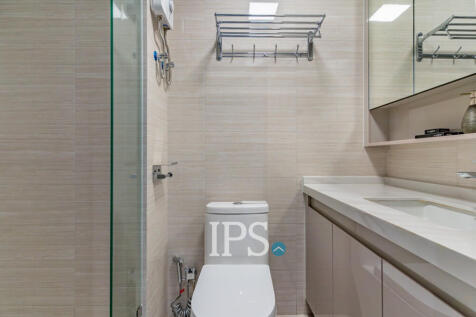 Studio For Sale - The Pinnacle Residence Type A4 Condominium, Tonle Bassac, Phnom Penh