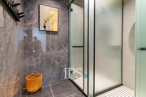 Studio For Sale - The Pinnacle Residence Type A4 Condominium, Tonle Bassac, Phnom Penh