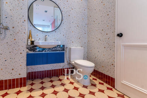 3 Bedroom Duplex Condo For Sale - Type QRSW Time Square 8 Condominium - Near Russian Market, Phnom Penh