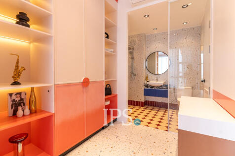 3 Bedroom Duplex Condo For Sale - Type QRSW Time Square 8 Condominium - Near Russian Market, Phnom Penh