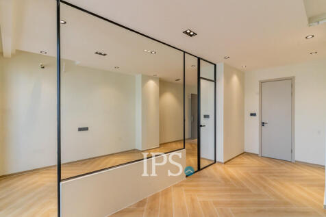 27th Floor 1 Bedroom Condo Type B5 Resale - Time Square 306, BKK1, Phnom Penh