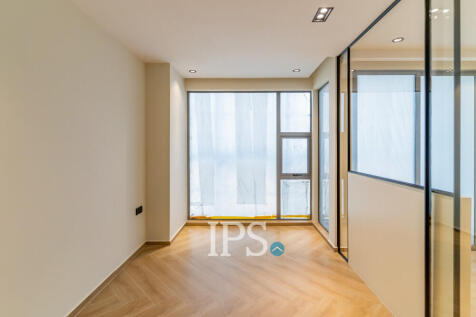 21th Floor 1 Bedroom Condo Type C1 Resale - Time Square 306, BKK1, Phnom Penh