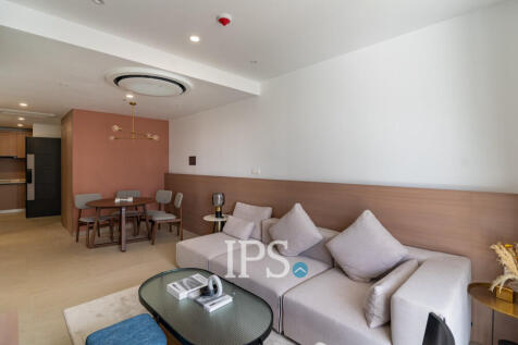3 Bedroom Condo For Sale - Diamond Bay Garden, Tonle Bassac, Phnom Penh
