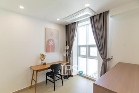 3 Bedroom Condo For Sale - Diamond Bay Garden, Tonle Bassac, Phnom Penh