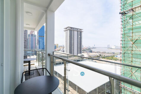 3 Bedroom Condo For Sale - Diamond Bay Garden, Tonle Bassac, Phnom Penh
