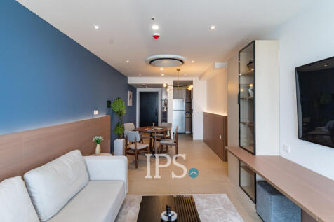 2 Bedroom Condo For Sale - Diamond Bay Garden, Tonle Bassac, Phnom Penh