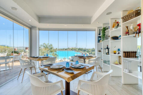 Onsite restaurant
