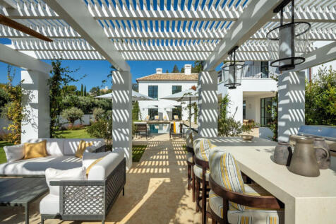 Outdoor dining area