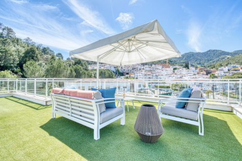 Roof terrace