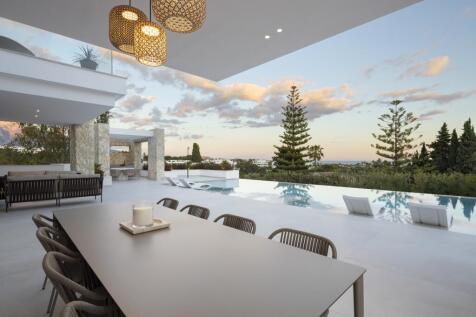 Outdoor dining area