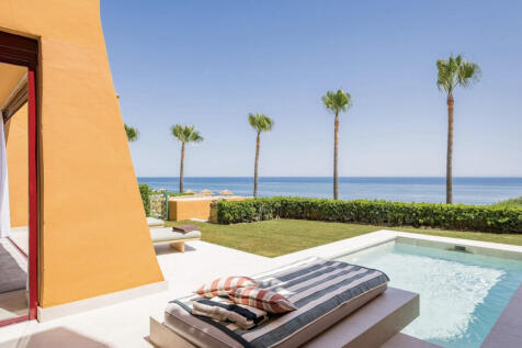 Swimming pool and views