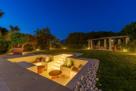 Sunken fire pit