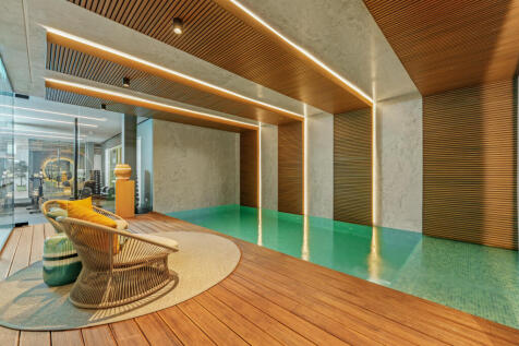 Indoor swimming pool