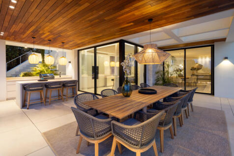 Outdoor dining area