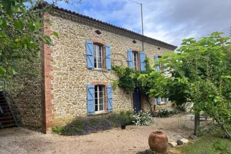 Property Image 1