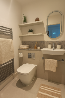 Studio Bathroom 1
