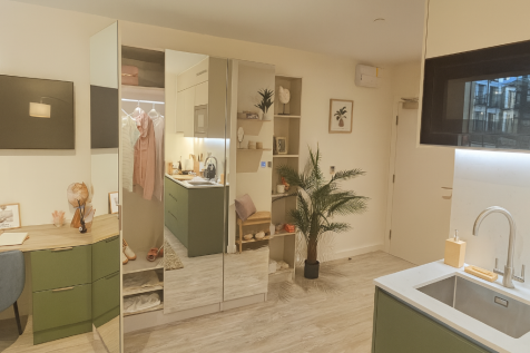 Wardrobe storage 2