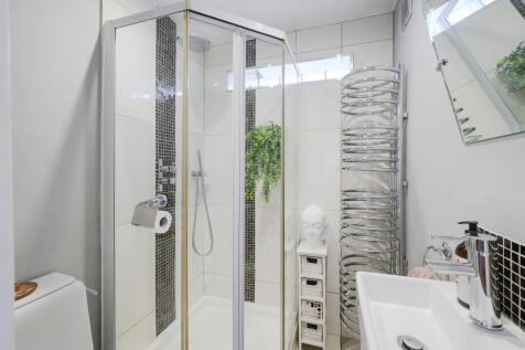 11. Shower Room
