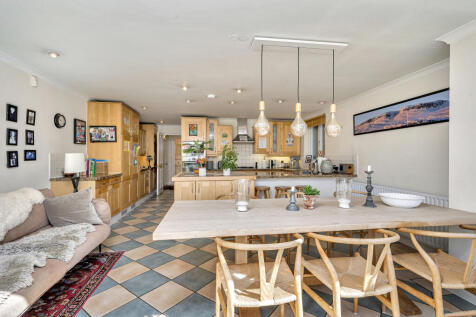 Kitchen Open Plan