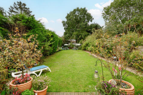 Garden 3