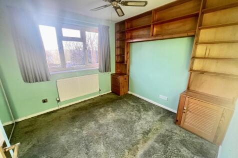 Bedroom 1.jpeg