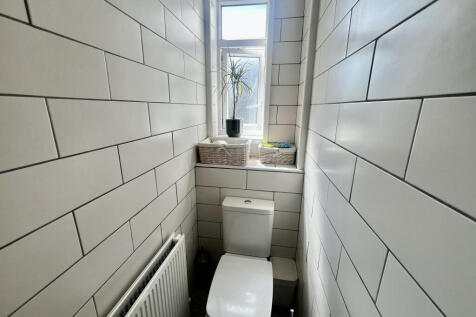 WC.JPG