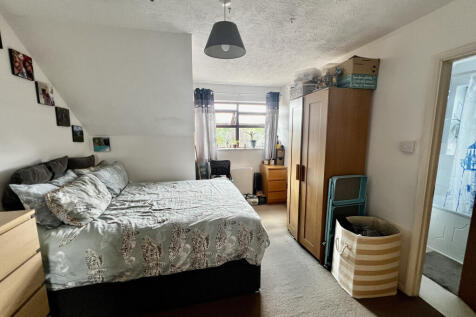 Bedroom Alt 2.JPG