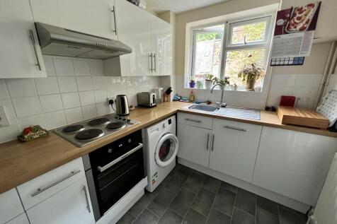 Kitchen.JPG