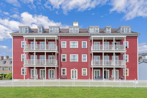 Lewiston Close Front